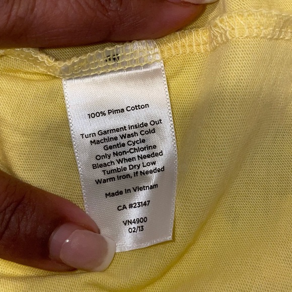 🔥🔥Bundle 🚨 Alert 2 Spring Tops Size Small - Picture 13 of 13